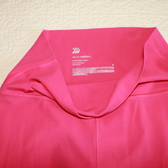 All in Motion - Picture 5 of 7